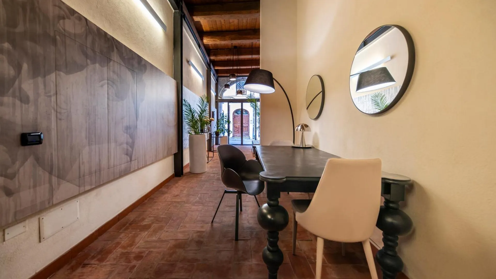 Apartment Suite Deluxe In Palazzo Storico - Centro Sassari - Appartamento Bastia Italy