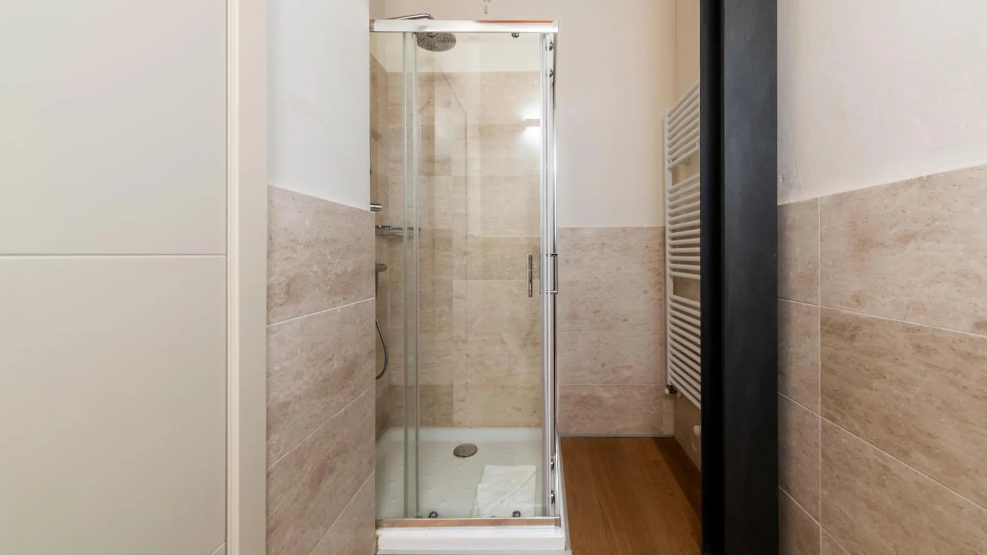 Apartment Suite Deluxe In Palazzo Storico - Centro Sassari - Appartamento Bastia Italy